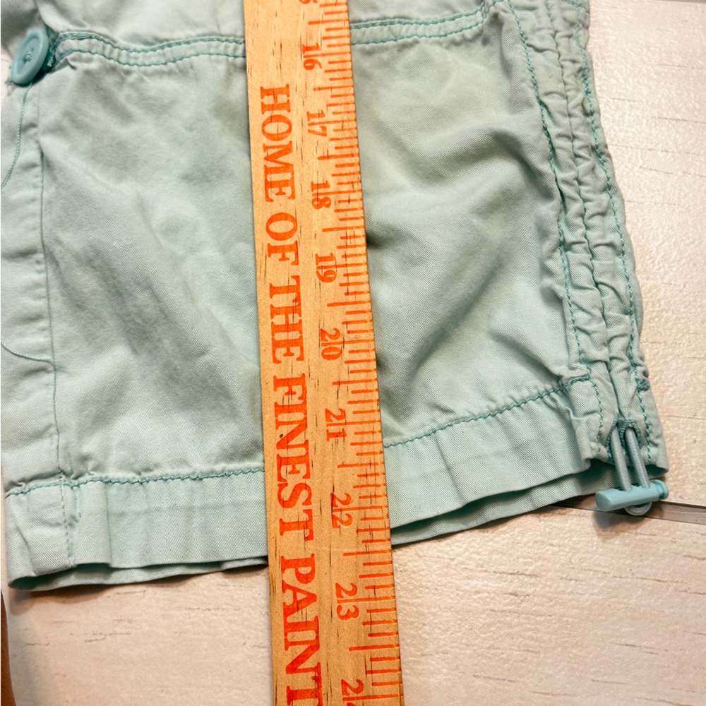 Light blue Capris - Picture 13 of 13